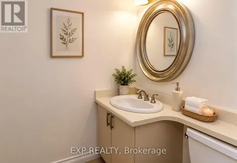 9 Trafalgar Road Collingwood ON L9Y 5G4