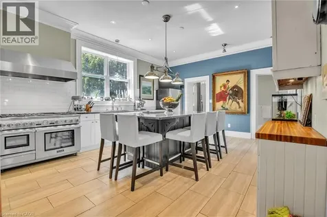 105 Vansittart Avenue Woodstock ON N4S 6E5