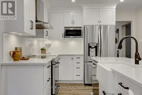 26 Spindle Way Ottawa ON K2S 1J3