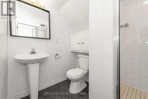 75 Woodfield Drive Ottawa ON K2G 0A1