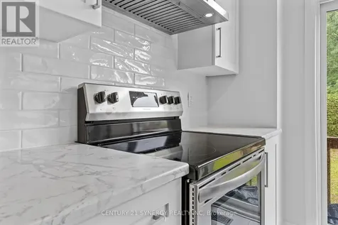 112 Attwell Private Ottawa ON K2K 0P6