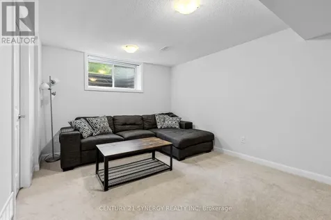 112 Attwell Private Ottawa ON K2K 0P6