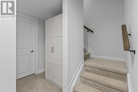 112 Attwell Private Ottawa ON K2K 0P6