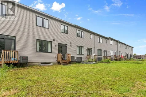 112 Attwell Private Ottawa ON K2K 0P6