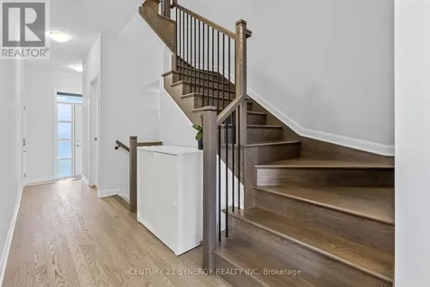 112 Attwell Private Ottawa ON K2K 0P6