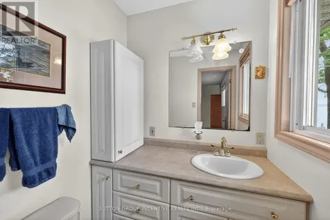 3 Southwood Circle Orillia ON L3V 2H8
