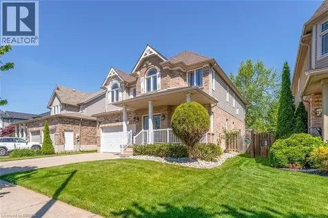 44 Mcqueen Drive Paris ON N3L 0A5