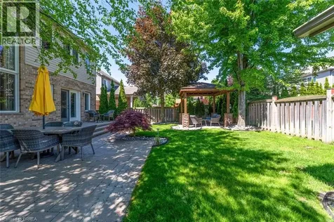 44 Mcqueen Drive Paris ON N3L 0A5
