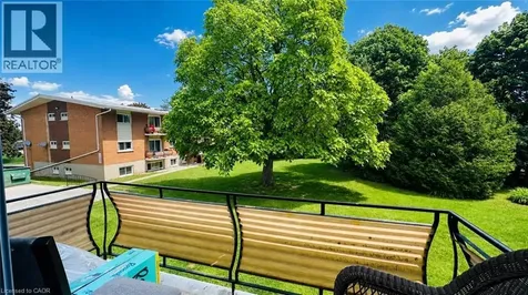 428 Barrie Place Waterloo ON N2L 3Z7