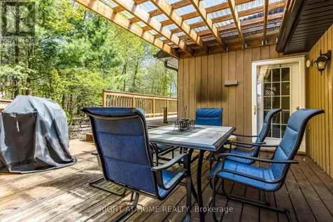 119 Timcourt Drive Tiny ON L9M 0B9
