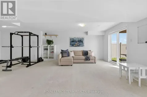 154 Winterhaven Drive Ottawa ON K1W 0P1