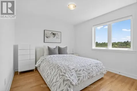 154 Winterhaven Drive Ottawa ON K1W 0P1