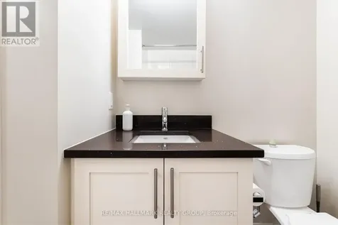 195 Besserer Street Ottawa ON K1N 0B6