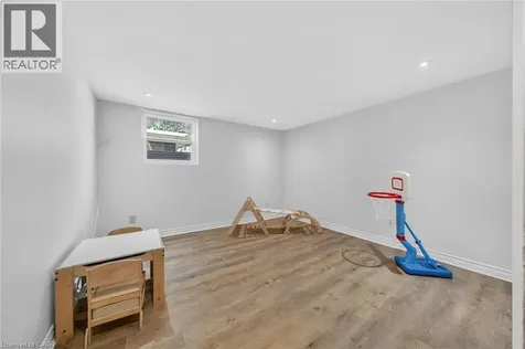 830 Garth Street Hamilton ON L9C 4K5