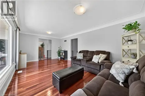 830 Garth Street Hamilton ON L9C 4K5