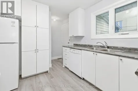 1259 Marenger Street Ottawa ON K1C 1S1