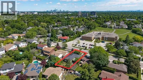 1324 Bodley Road Mississauga ON L5J 3W9