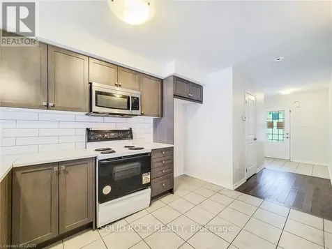 3 Cooke Avenue Brantford ON N3T 0S2