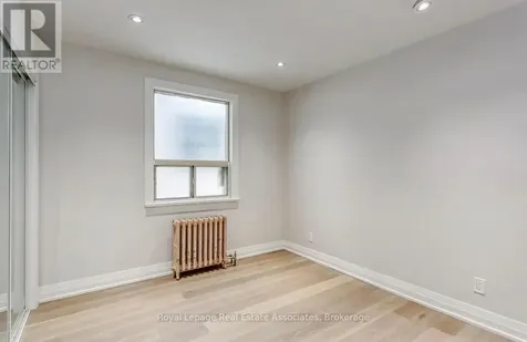 237 Lakeshore Road East Mississauga (port Credit) ON L5G 1G8
