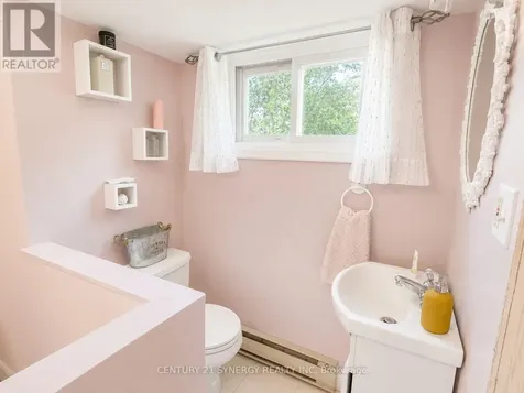 80 Abel Street Smiths Falls ON K7A 4M5