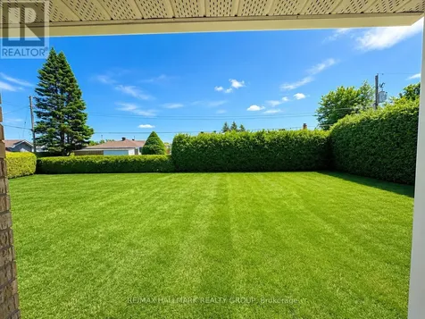 591 Laurin Street Hawkesbury ON K6A 3G6
