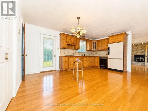 591 Laurin Street Hawkesbury ON K6A 3G6