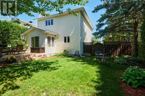 716 Levac Drive Ottawa ON K4A 2R2