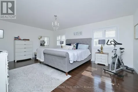 337 Col. Phillips Drive Shelburne ON L9V 3W1