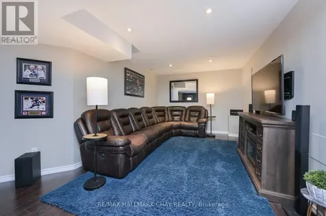337 Col. Phillips Drive Shelburne ON L9V 3W1