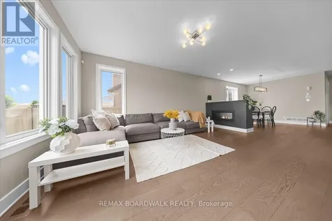 620 Barry Helman Drive Ottawa ON K2J 4S2