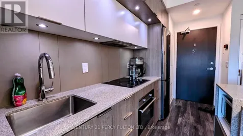 170 Sumach Street Toronto (regent Park) ON M5A 3K2