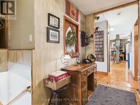 38 Upper Lorne Beach Road Kincardine ON N0G 2T0