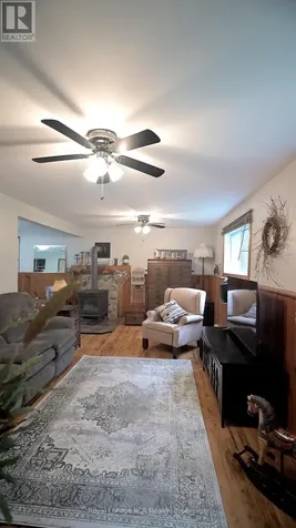 38 Upper Lorne Beach Road Kincardine ON N0G 2T0