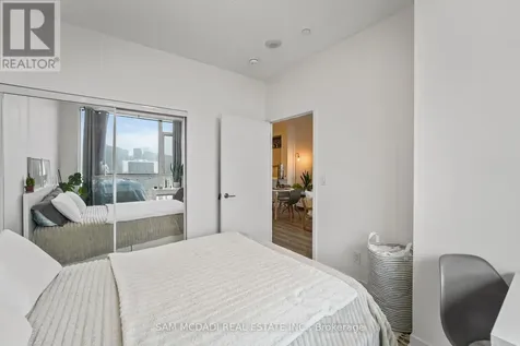 200 Sackville Street Toronto (regent Park) ON M5A 0C4