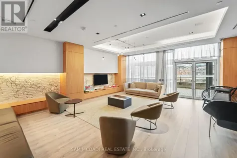 200 Sackville Street Toronto (regent Park) ON M5A 0C4