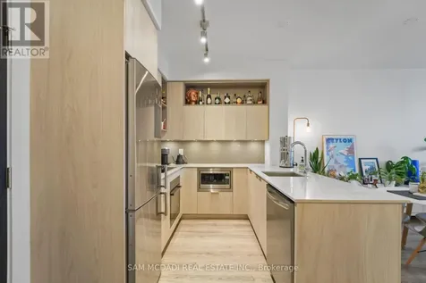 200 Sackville Street Toronto (regent Park) ON M5A 0C4