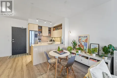 200 Sackville Street Toronto (regent Park) ON M5A 0C4