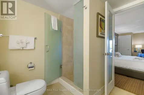 9 Harbour Street East Collingwood ON L9Y 5C5