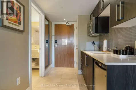 9 Harbour Street East Collingwood ON L9Y 5C5