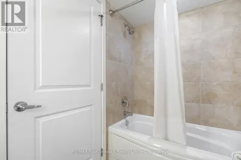 9 Harbour Street East Collingwood ON L9Y 5C5