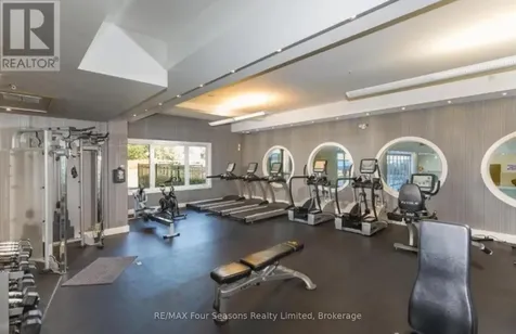 9 Harbour Street East Collingwood ON L9Y 5C5