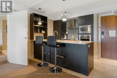 9 Harbour Street East Collingwood ON L9Y 5C5