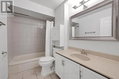 1 Timberview Way Ottawa ON K2H 9M7