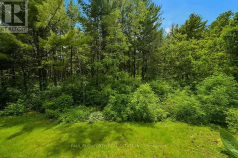 1 Timberview Way Ottawa ON K2H 9M7