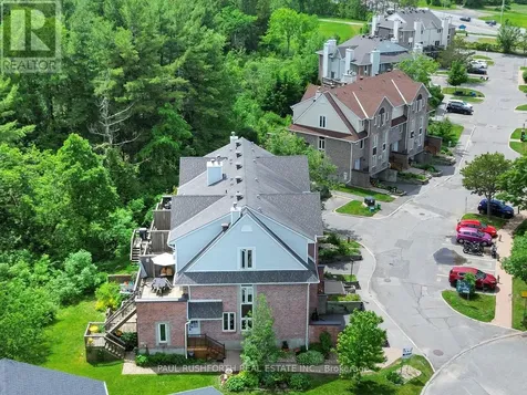 1 Timberview Way Ottawa ON K2H 9M7
