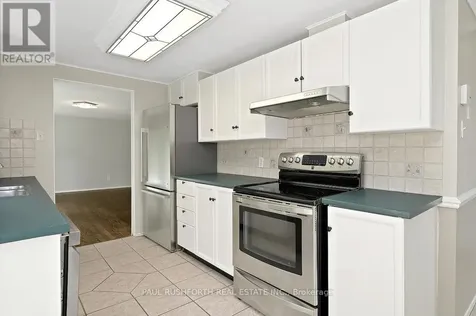 1 Timberview Way Ottawa ON K2H 9M7