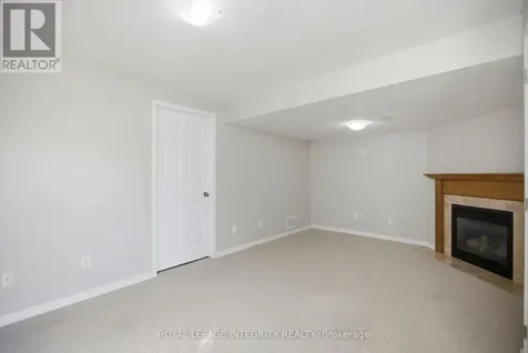 354 Rolling Meadow Crescent Ottawa ON K1W 0A7