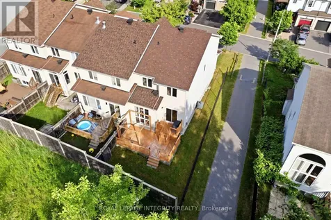 354 Rolling Meadow Crescent Ottawa ON K1W 0A7
