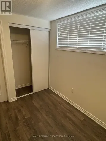 1148 Dragonfly Avenue Pickering ON L1X 0H5