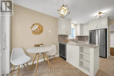 43 Trump Avenue Ottawa ON K2C 4A4